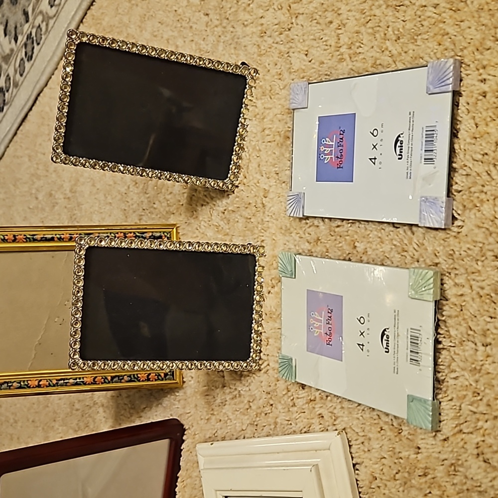 5 x 7 photo frame bundle - Picture 3 of 4